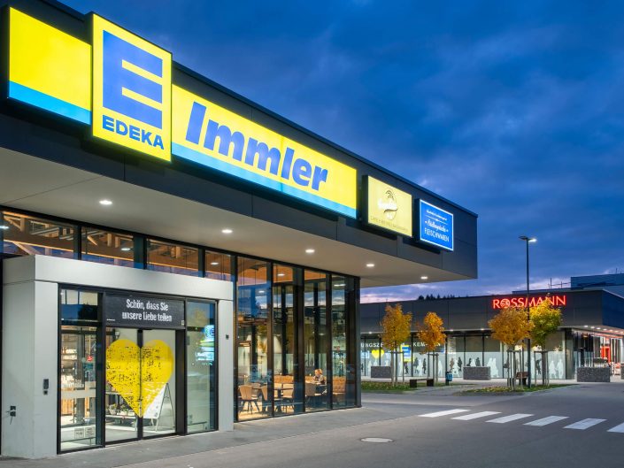 Neubau Nahversorgungszentrum Kempten, EDEKA Vollsortimentmarkt und Fachmarkt Rossmann